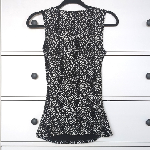 Sz XS Banana Republic Black and White Tank - Picture 5 of 7